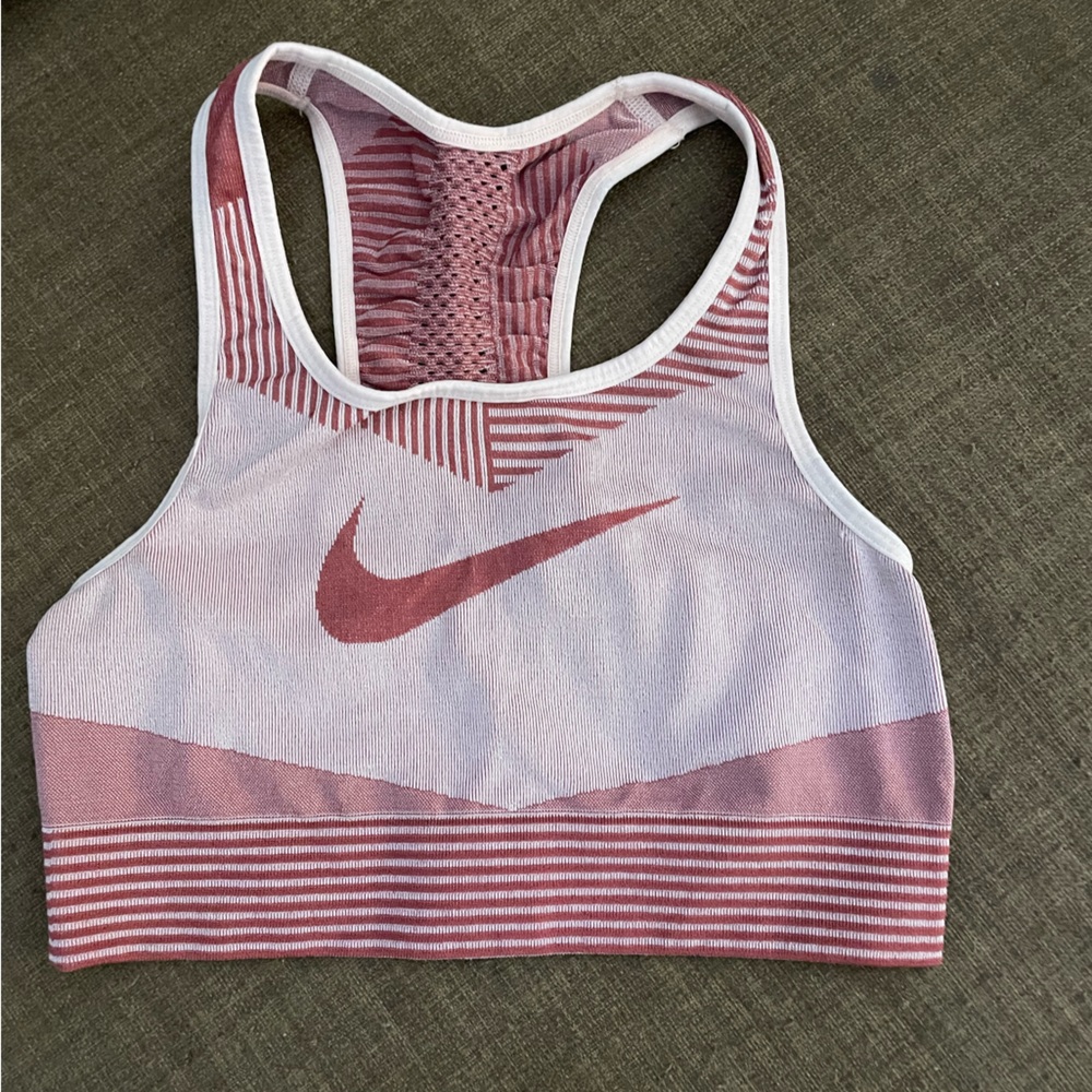 Nike sports bra